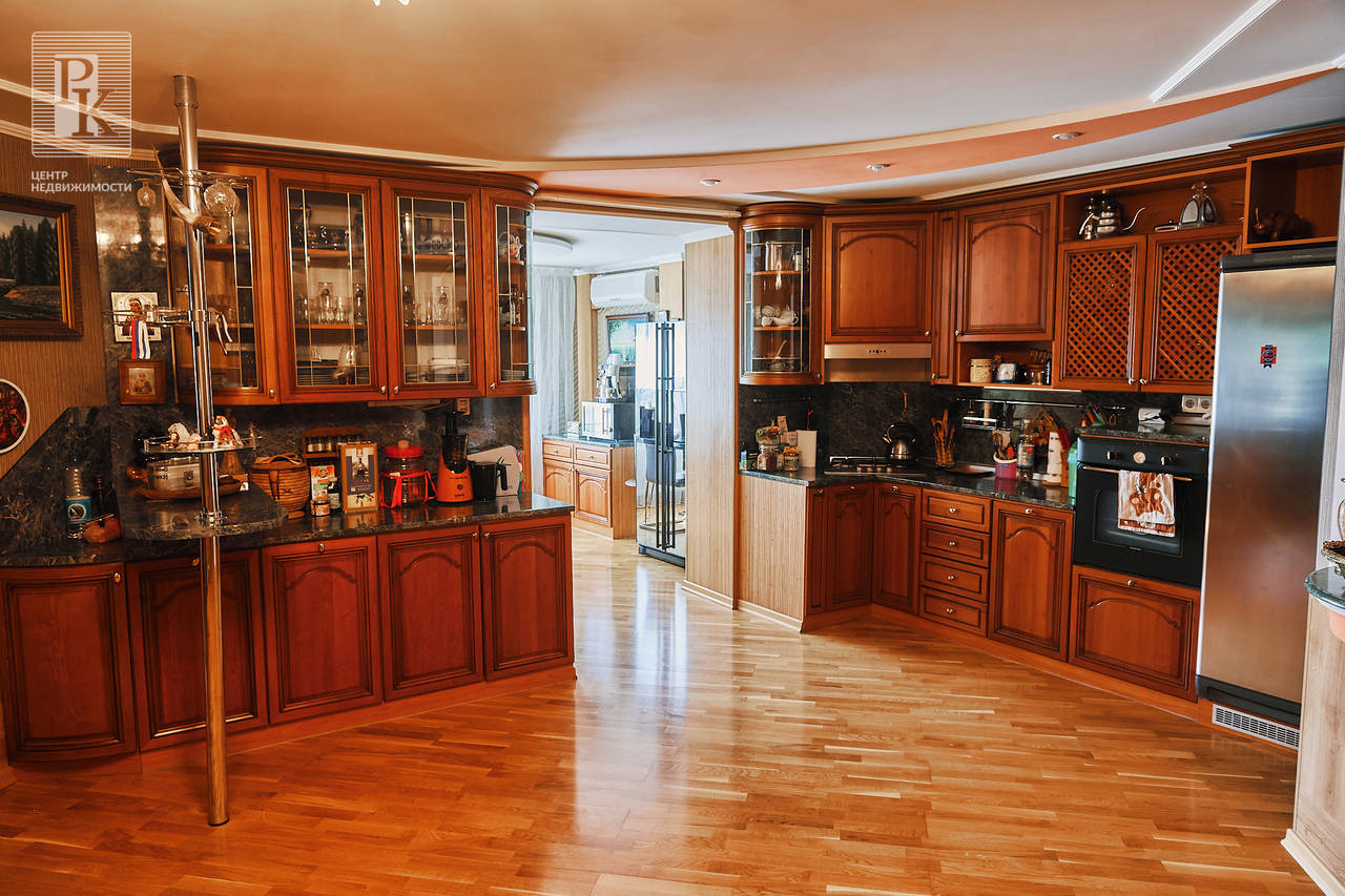 4-комн. квартира, 116 м²