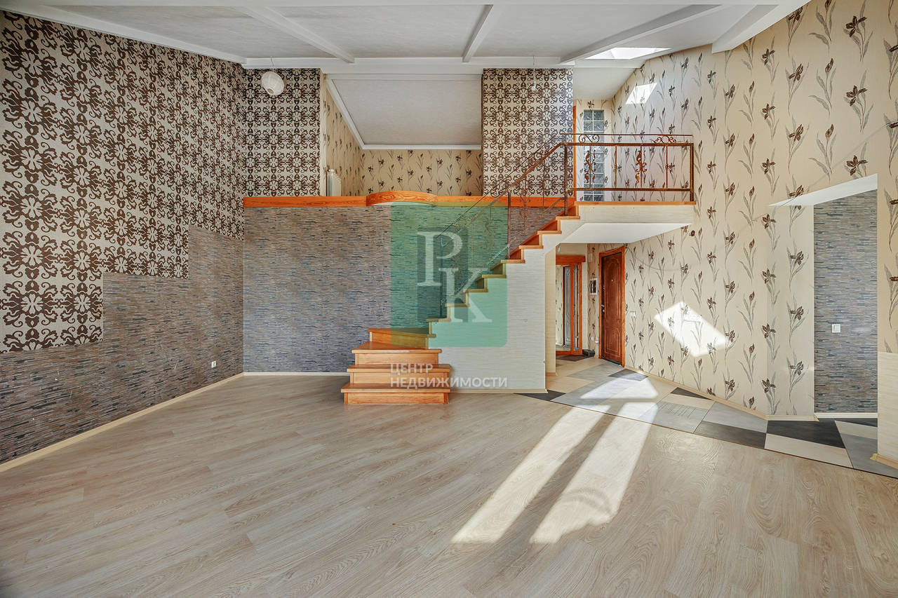 2-комн. квартира, 90.8 м²