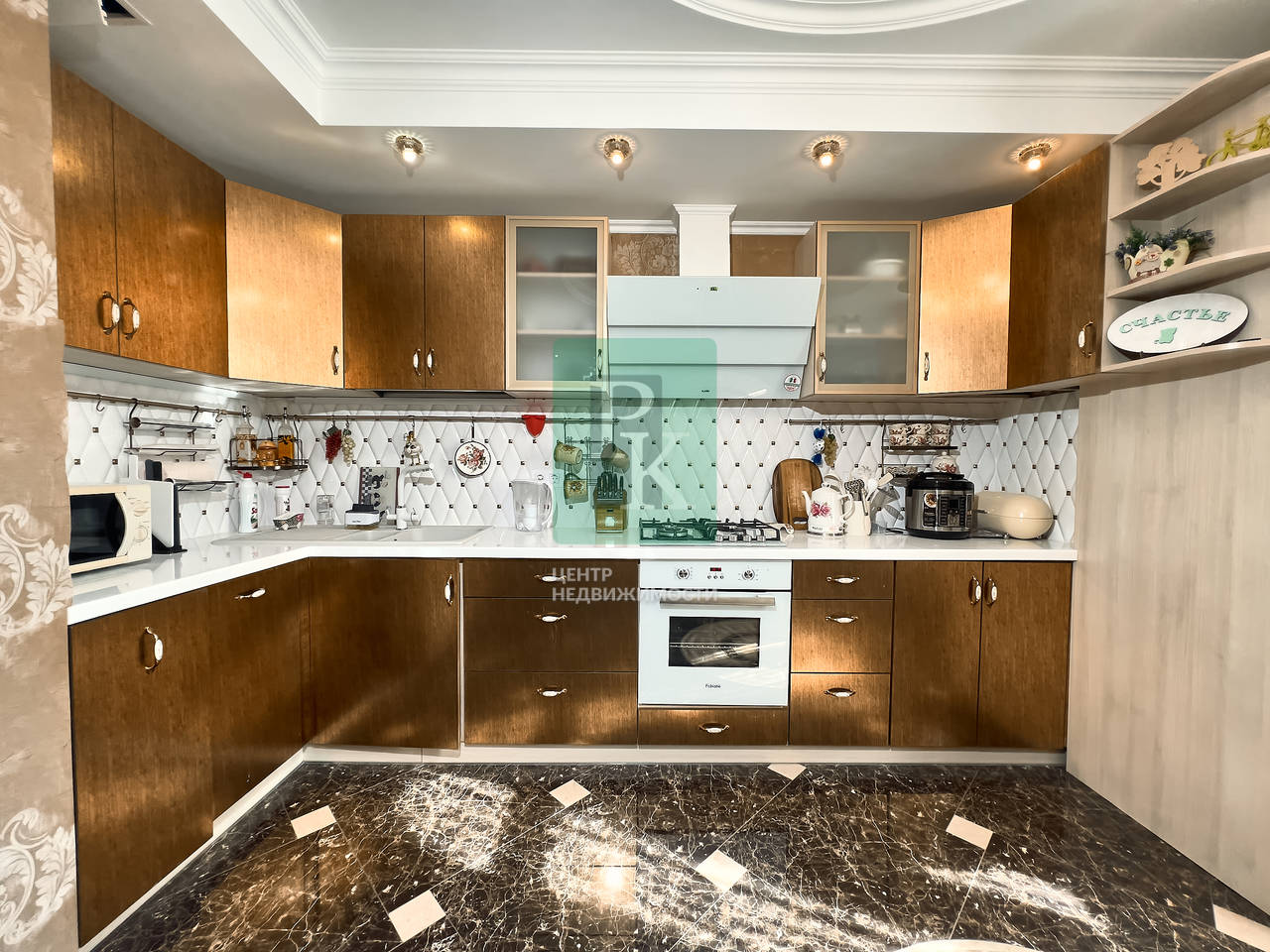 5-комн. квартира, 170.5 м²