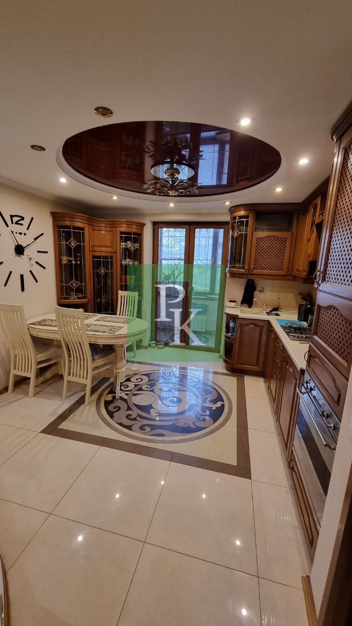 4-комн. квартира, 116 м²