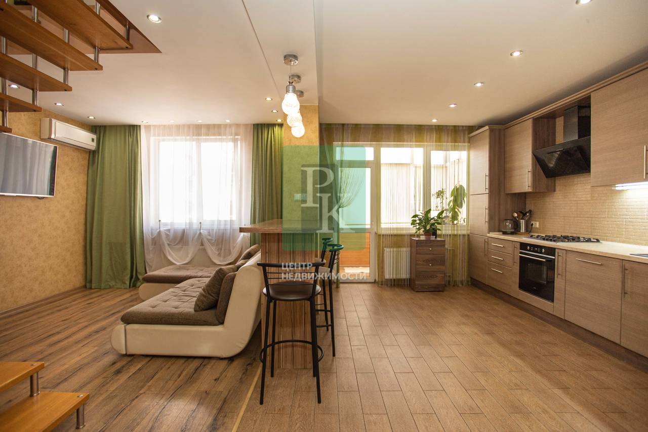 3-комн. квартира, 120 м²