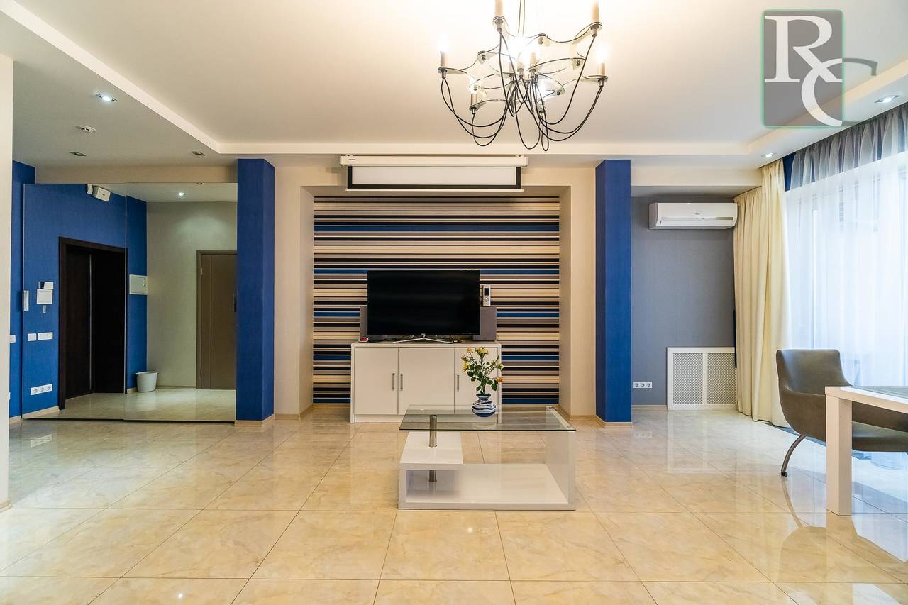 5-комн. апартаменты, 250 м²