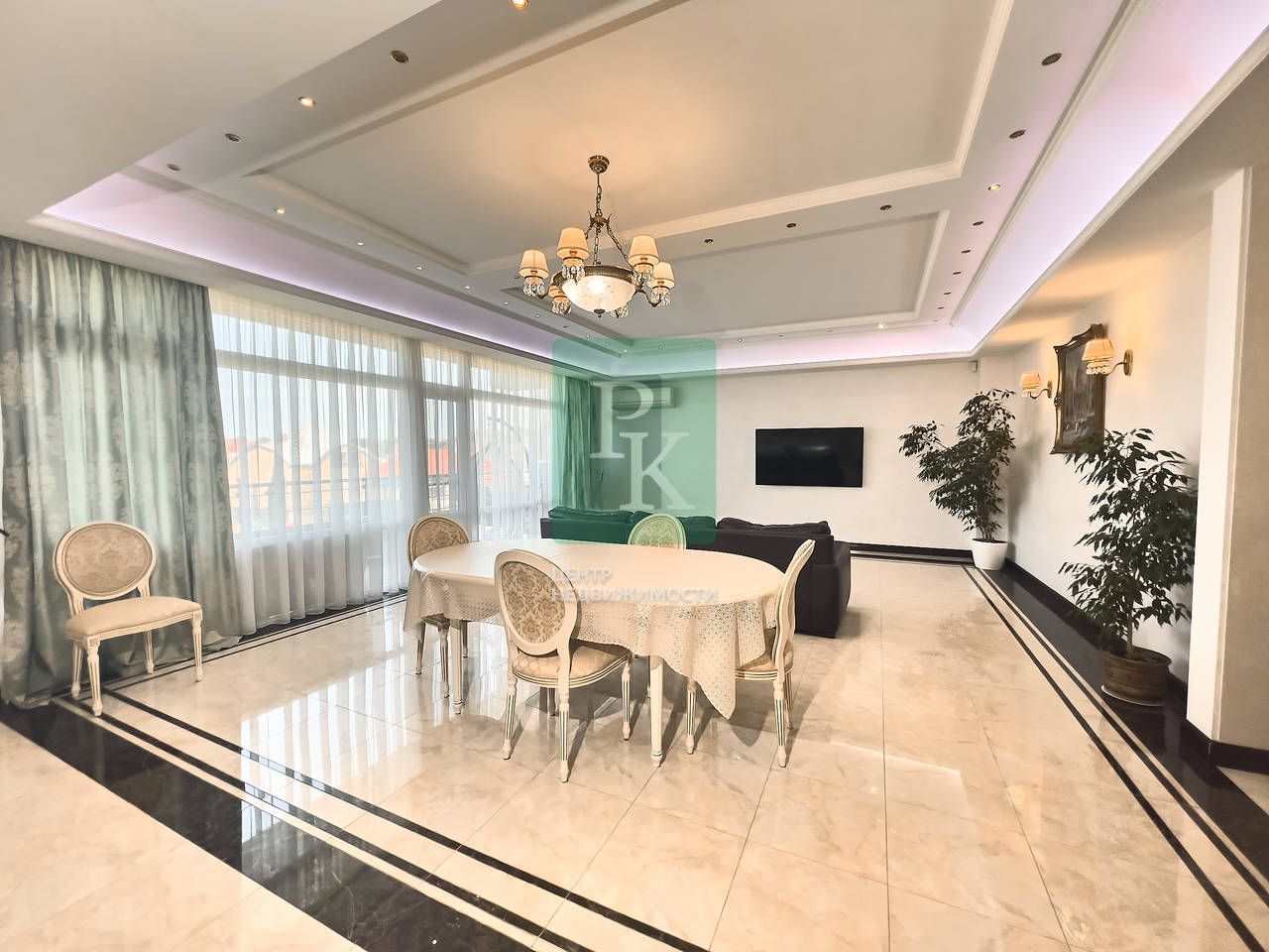 3-комн. квартира, 155.4 м²