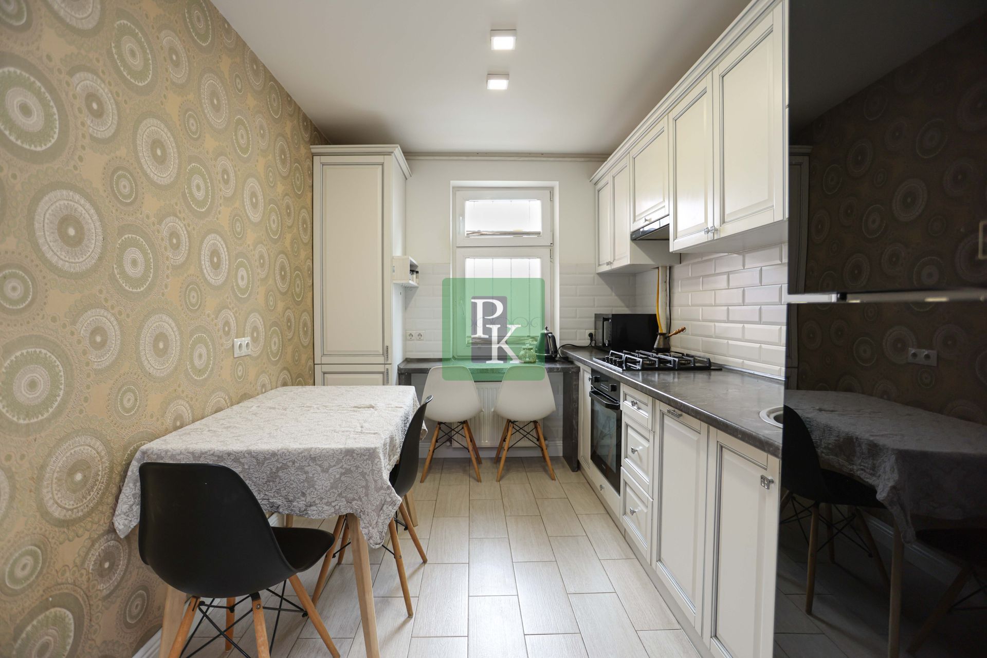 2-комн. квартира, 60.3 м²