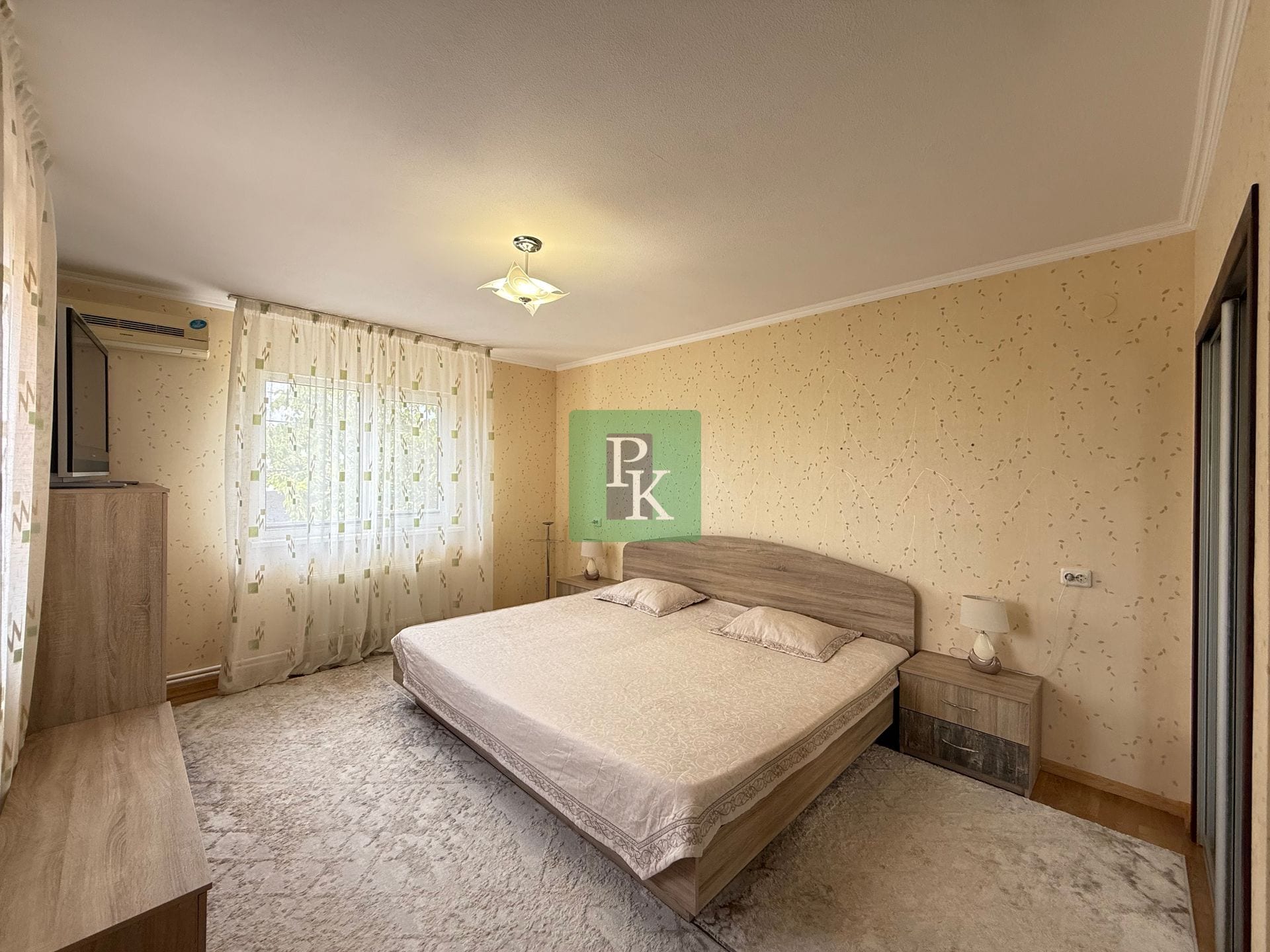 Дом, 223.8 м²