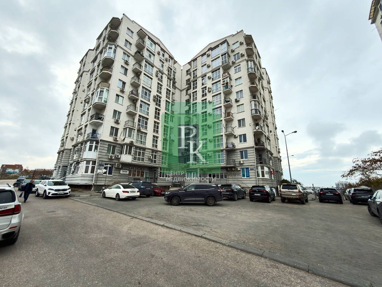 3-комн. квартира, 128 м²