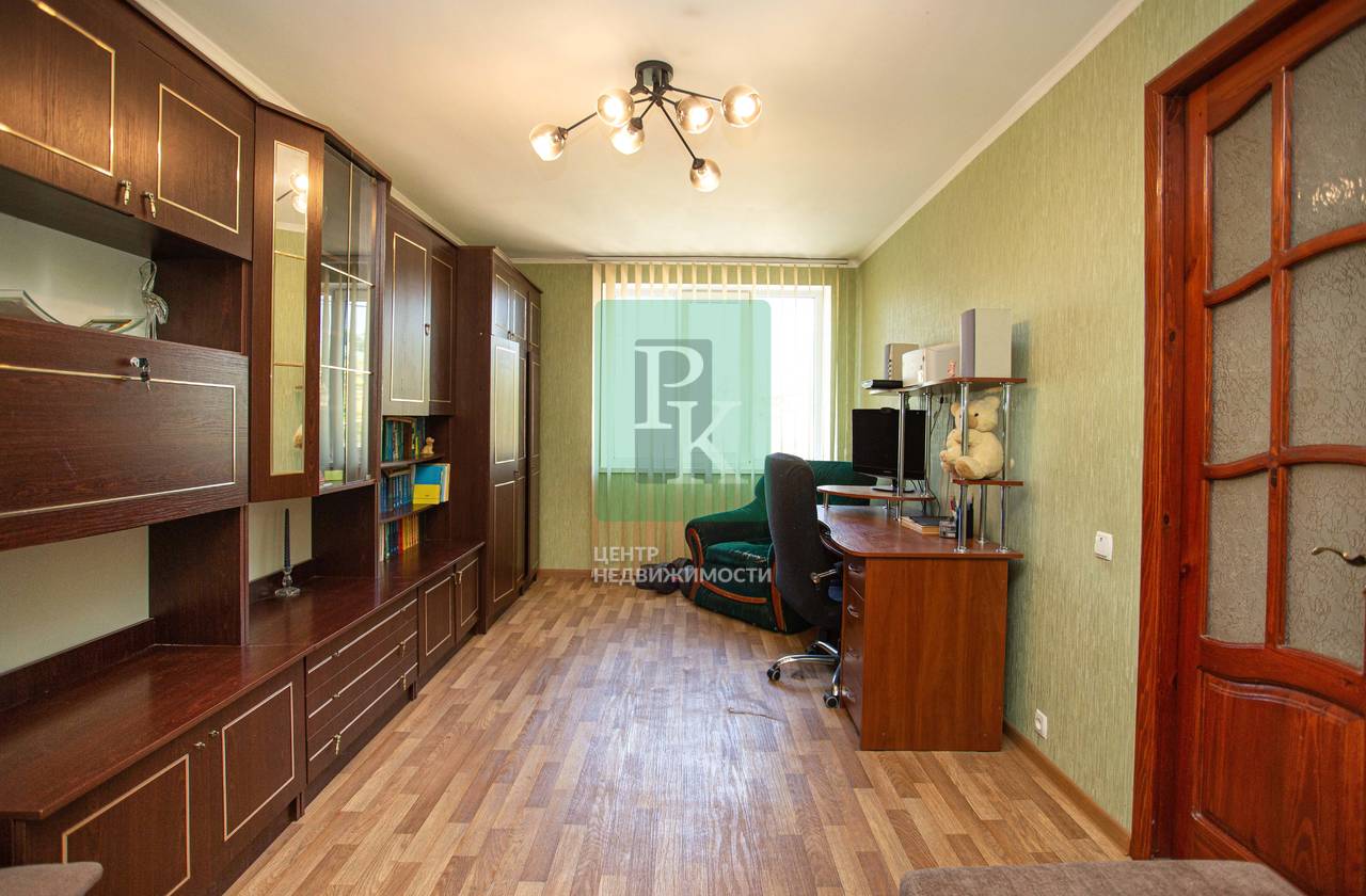 3-комн. квартира, 81.2 м²