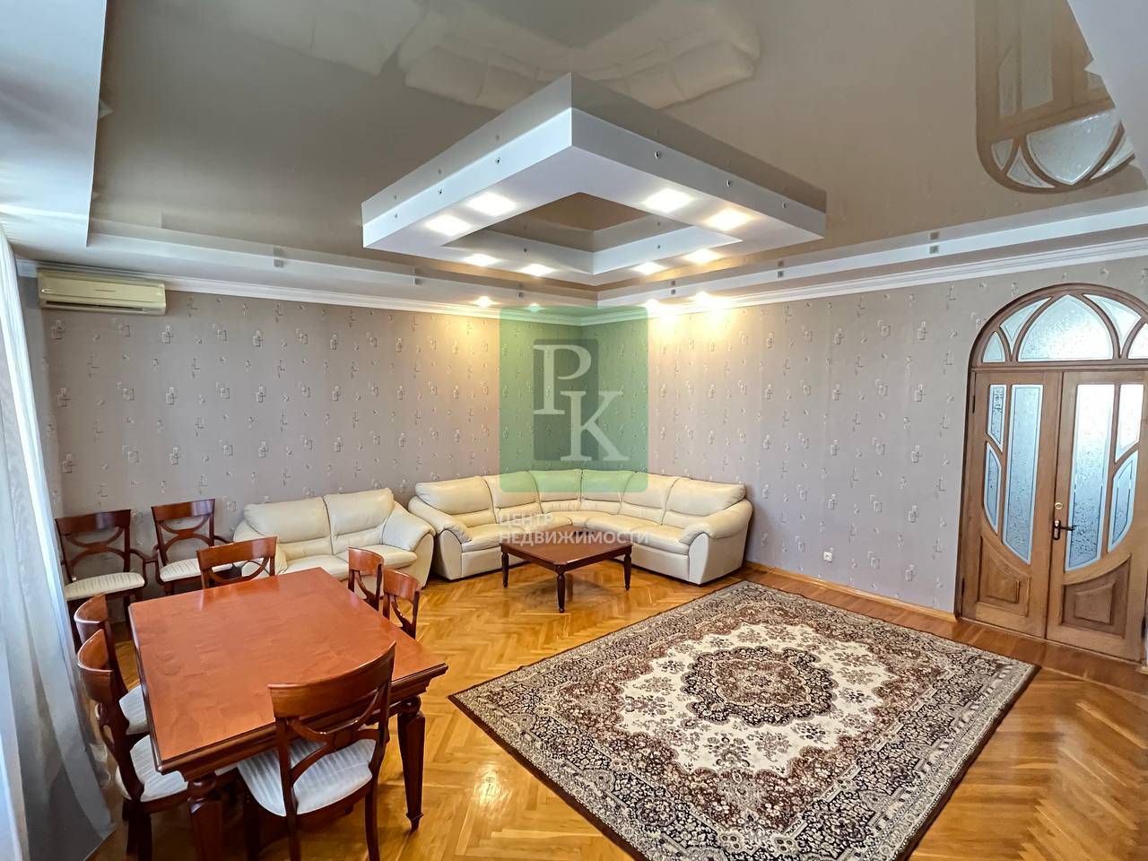 4-комн. квартира, 131.2 м²