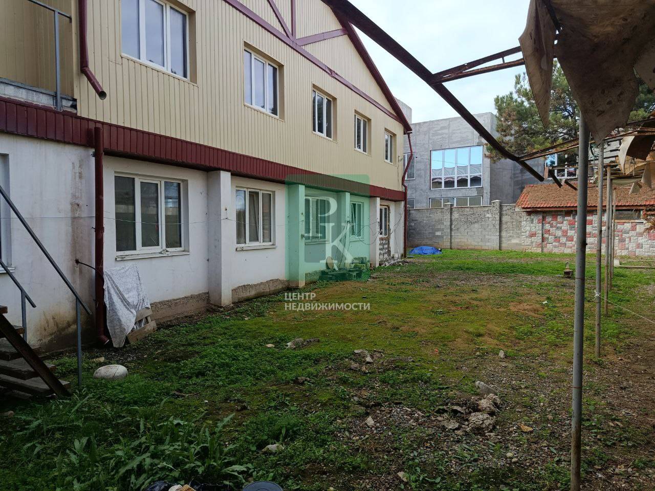 Дом, 550 м²