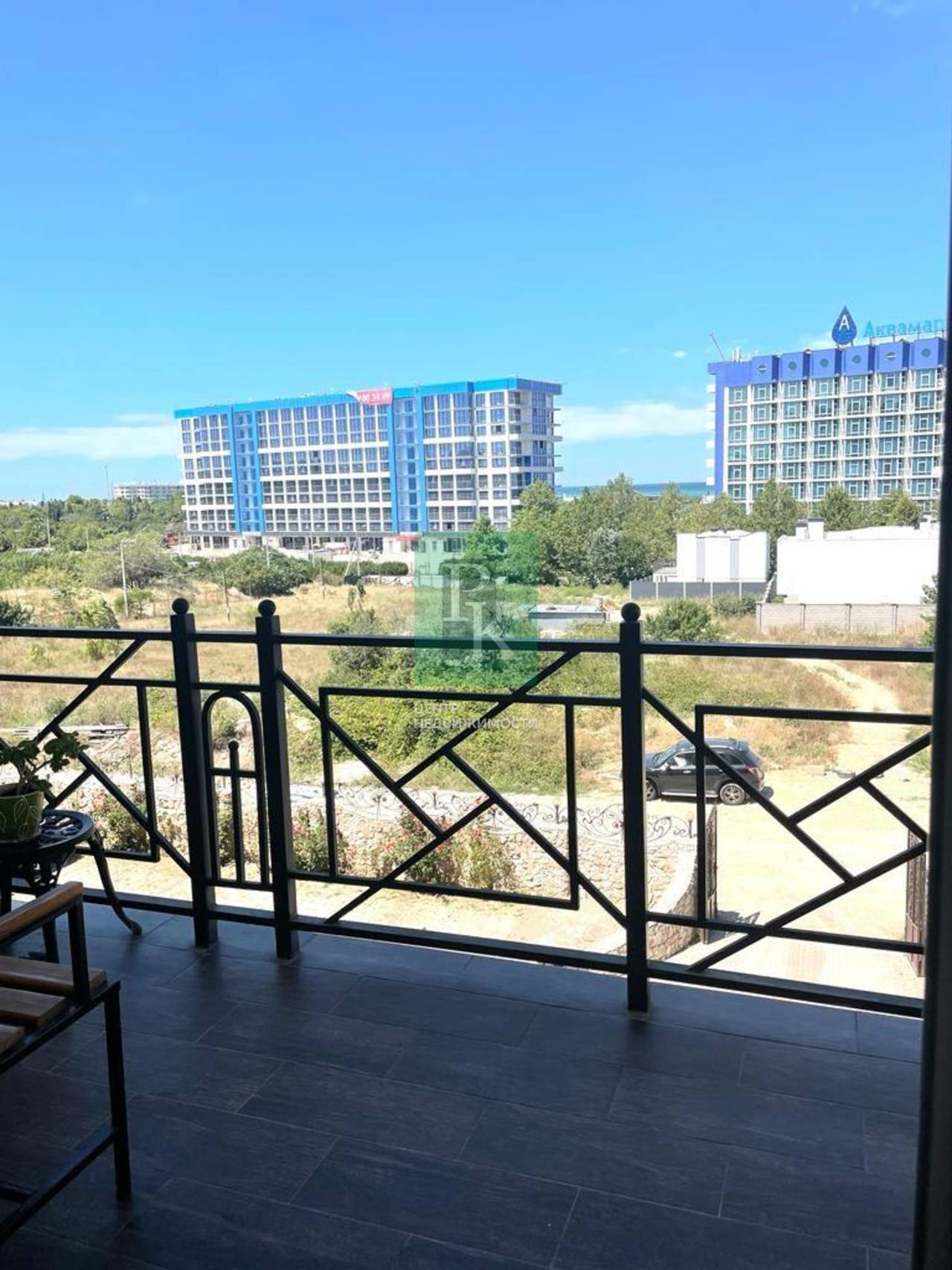 2-комн. квартира, 100 м²