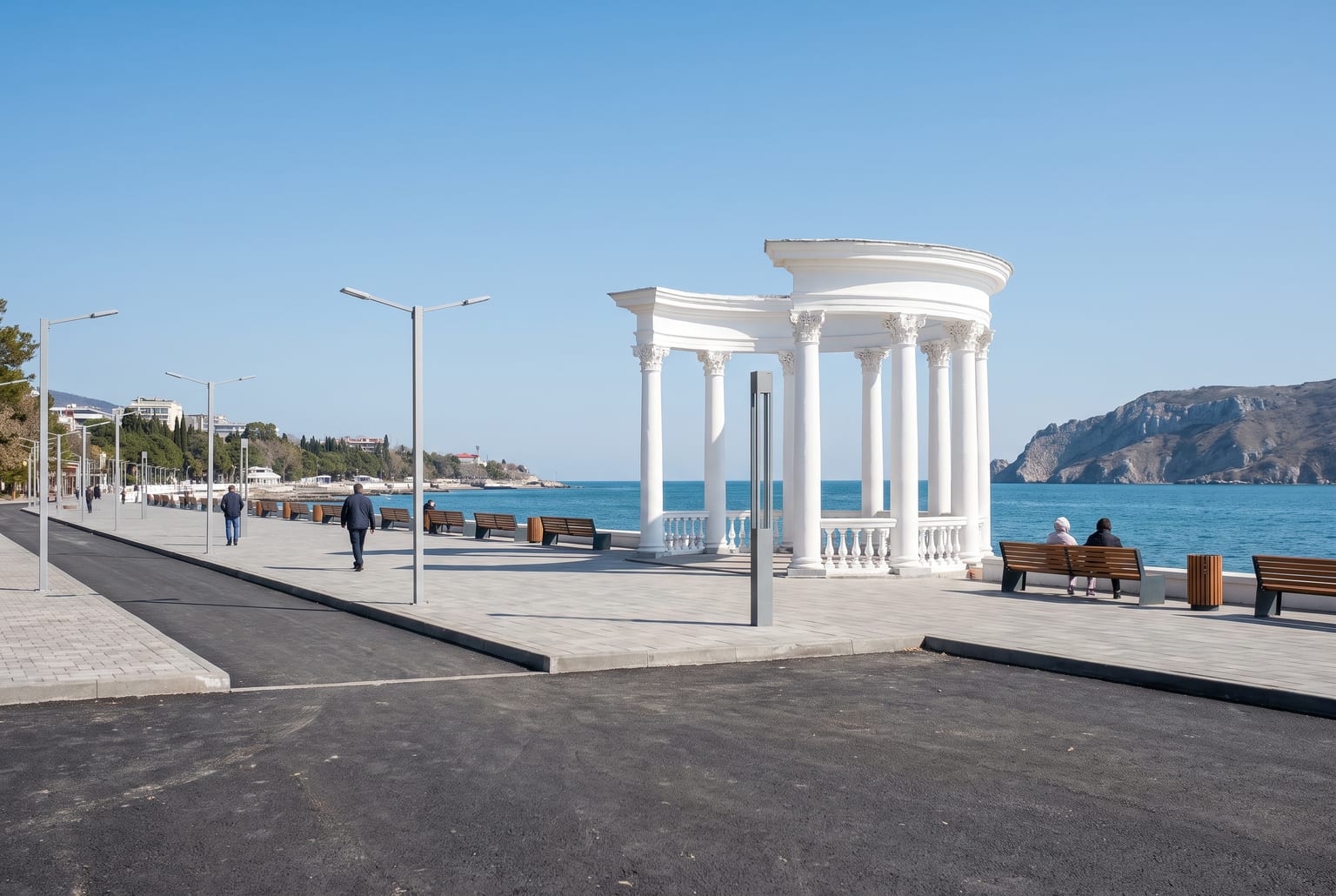 Ротонда Центральной набережной в Алуште